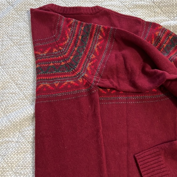 Sherpa Adventure Gear beautiful acre Neck sweater Mens Large for sale. - Picture 15 of 16